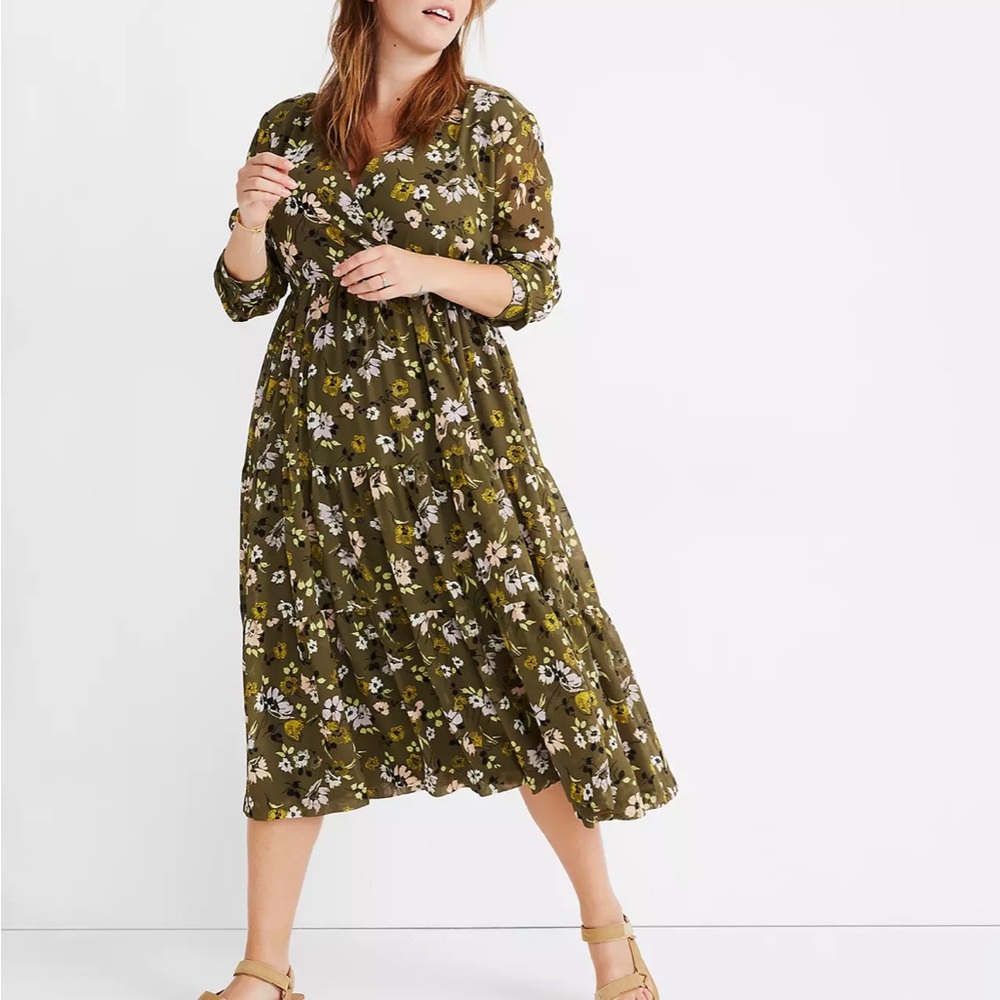Madewell Cinch-Waist Tiered Midi Dress in Wildblooms
